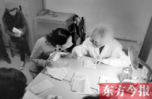 福建新闻网·97岁医生奶奶感动全国 每周出诊