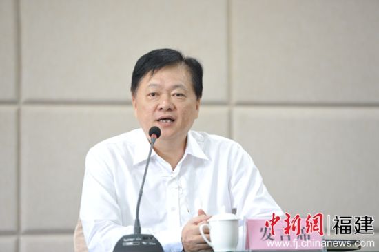 厦门国资委主任王龙雏:走在国企改革第一方阵