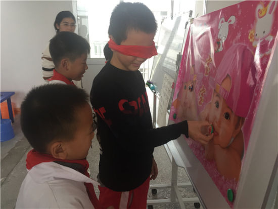 武平县开展团体心理健康辅导 为留守儿童找回