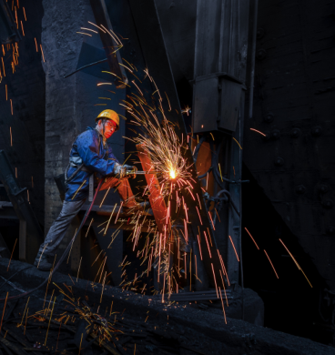 福建三钢集团 1 至 7 月实现利税 41.52 亿元。