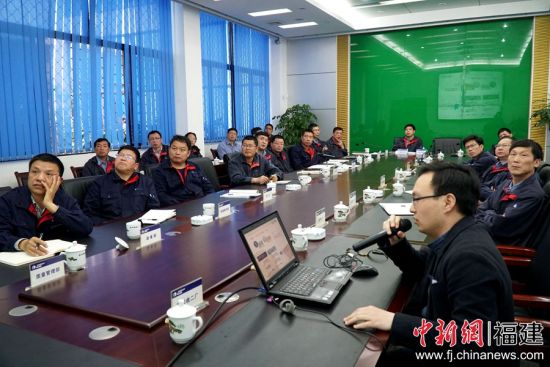 青山纸业公司开展企业碳资产管理专题培训