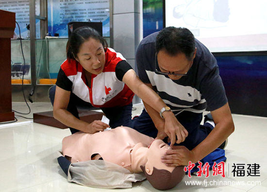 2018年红十字应急救护知识宣讲走进东侨工业