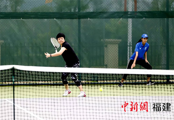省运会网球（行业部）比赛今日产生3个项目金牌