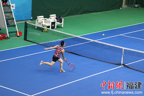 福建省第十届老年人体育健身大会网球比赛在东侨开赛