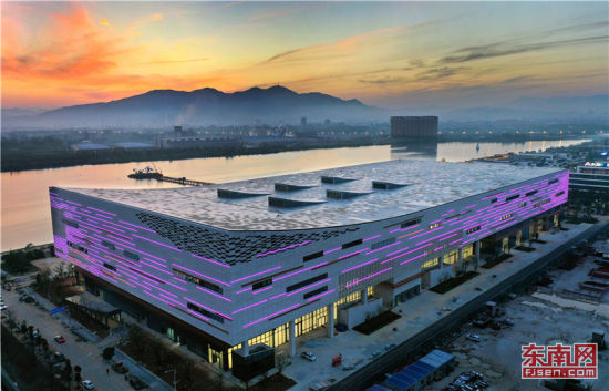 4月15日，福州数字中国会展中心启用。 叶义斌 摄