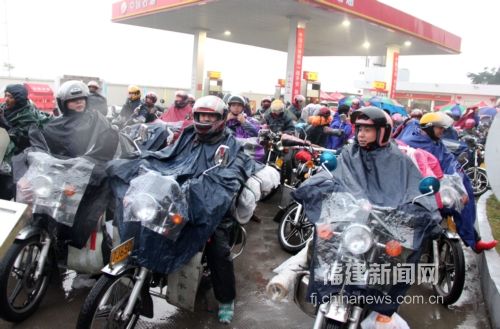 福建新闻网·龙岩市民可报名摩托车驾考 考试
